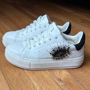 Kurt Geiger London Laney Eye white leather sneakers